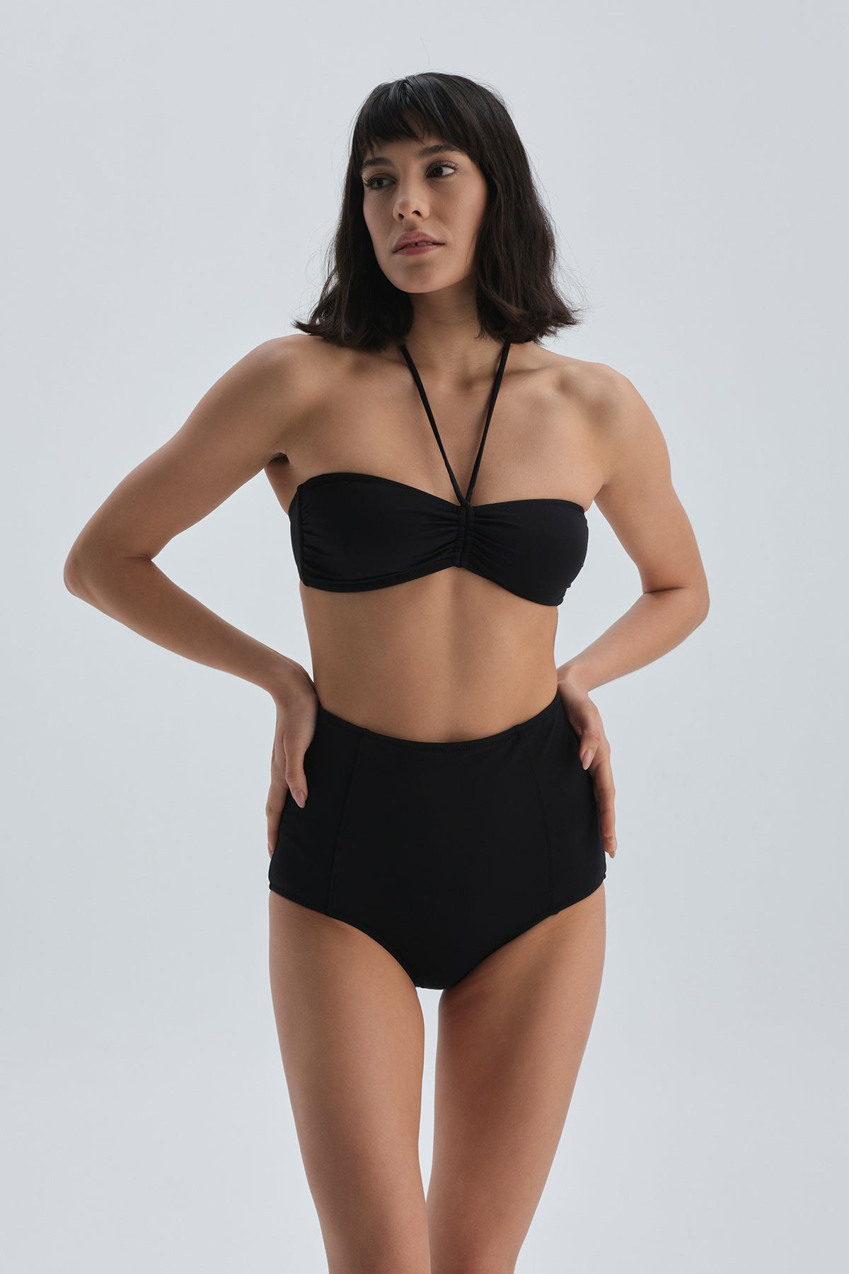 Siyah Toparlayıcı Yüksek Bel Bikini Alt