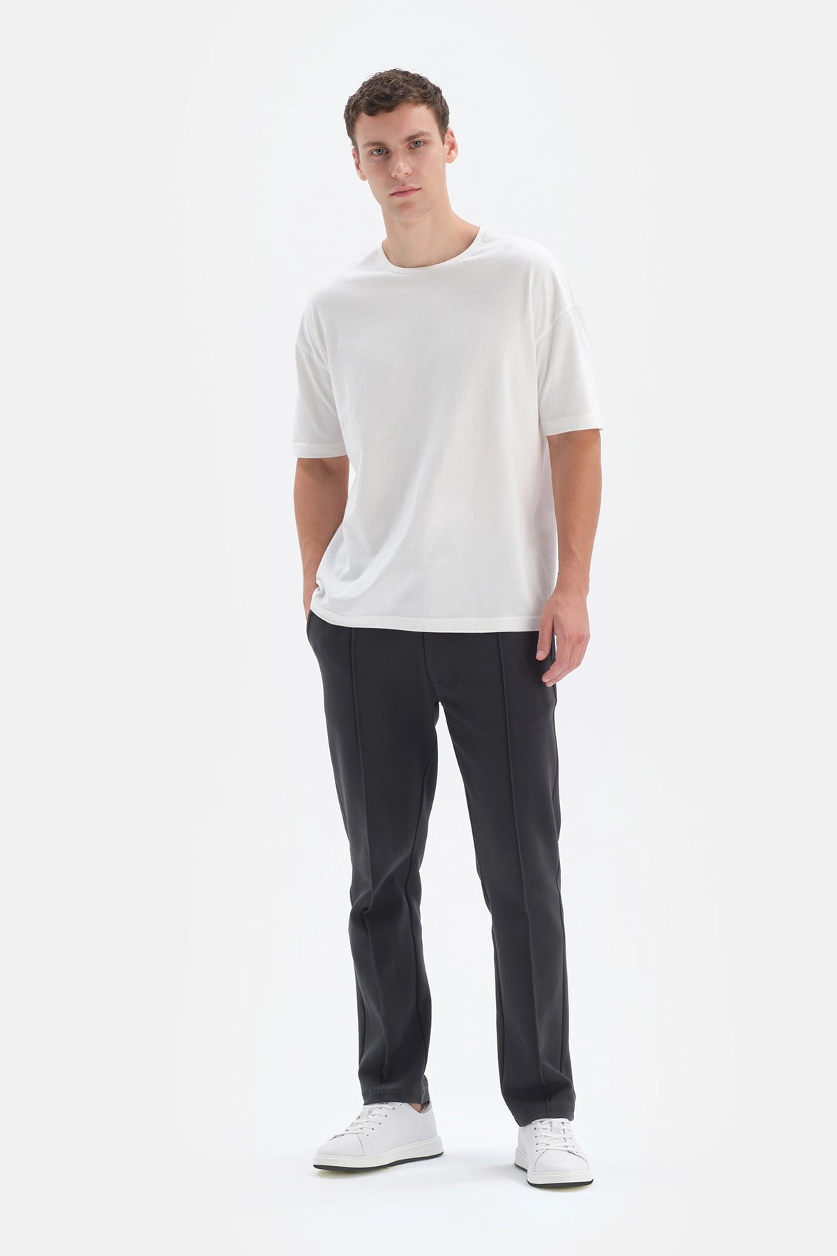 Kırık Beyaz Oversize T-Shirt