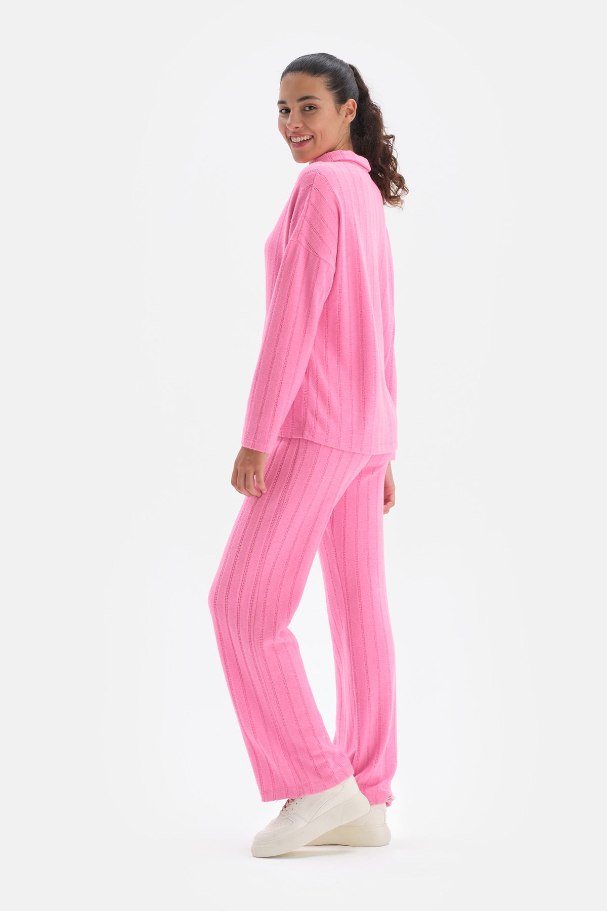 Pembe Bol Paça Eşofman Altı