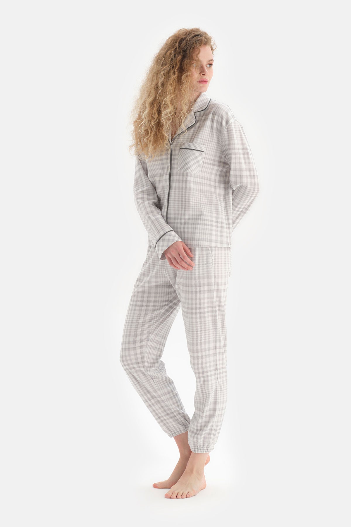 Ekru Ekoseli Ceket Yaka Pamuklu Pijama Takımı