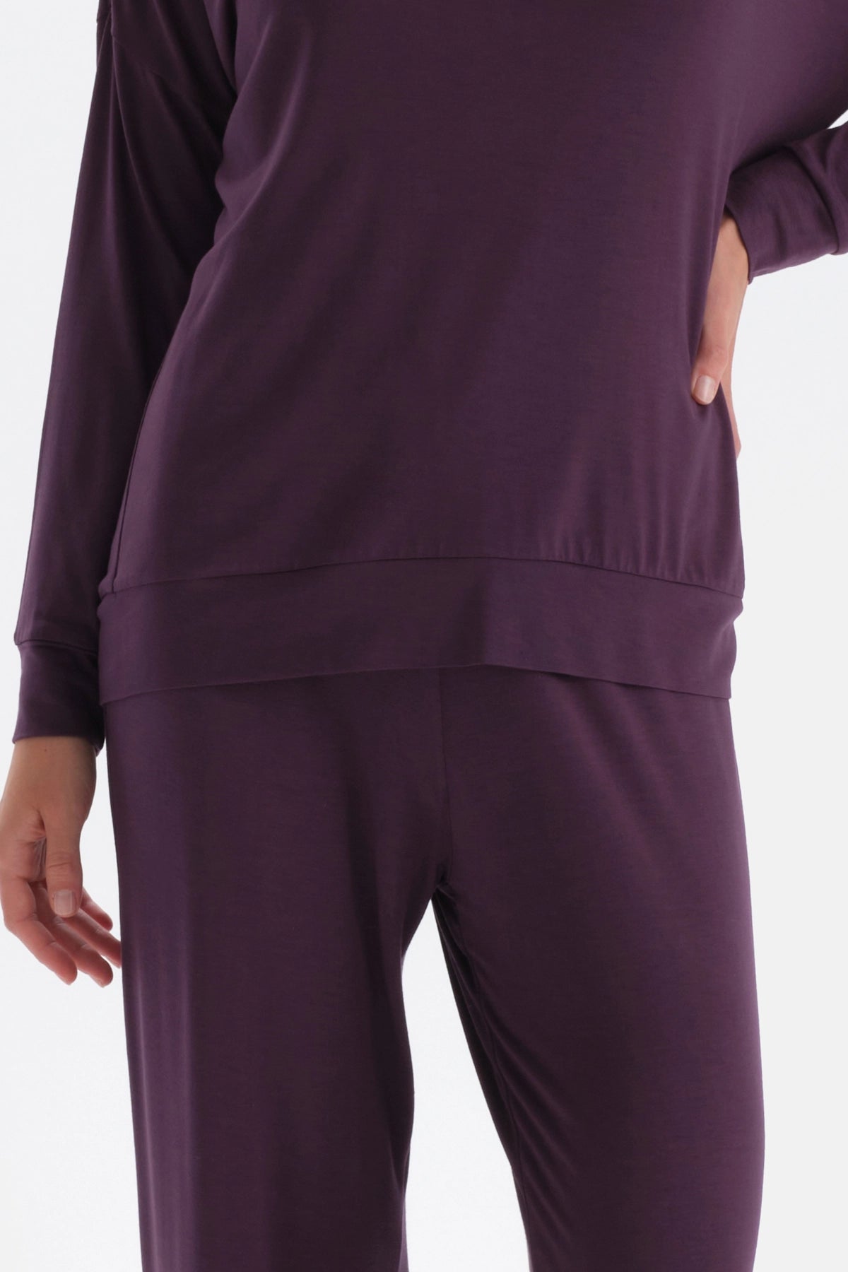 Mor Kayık Yaka Uzun Kollu Modal Pijama Takımı