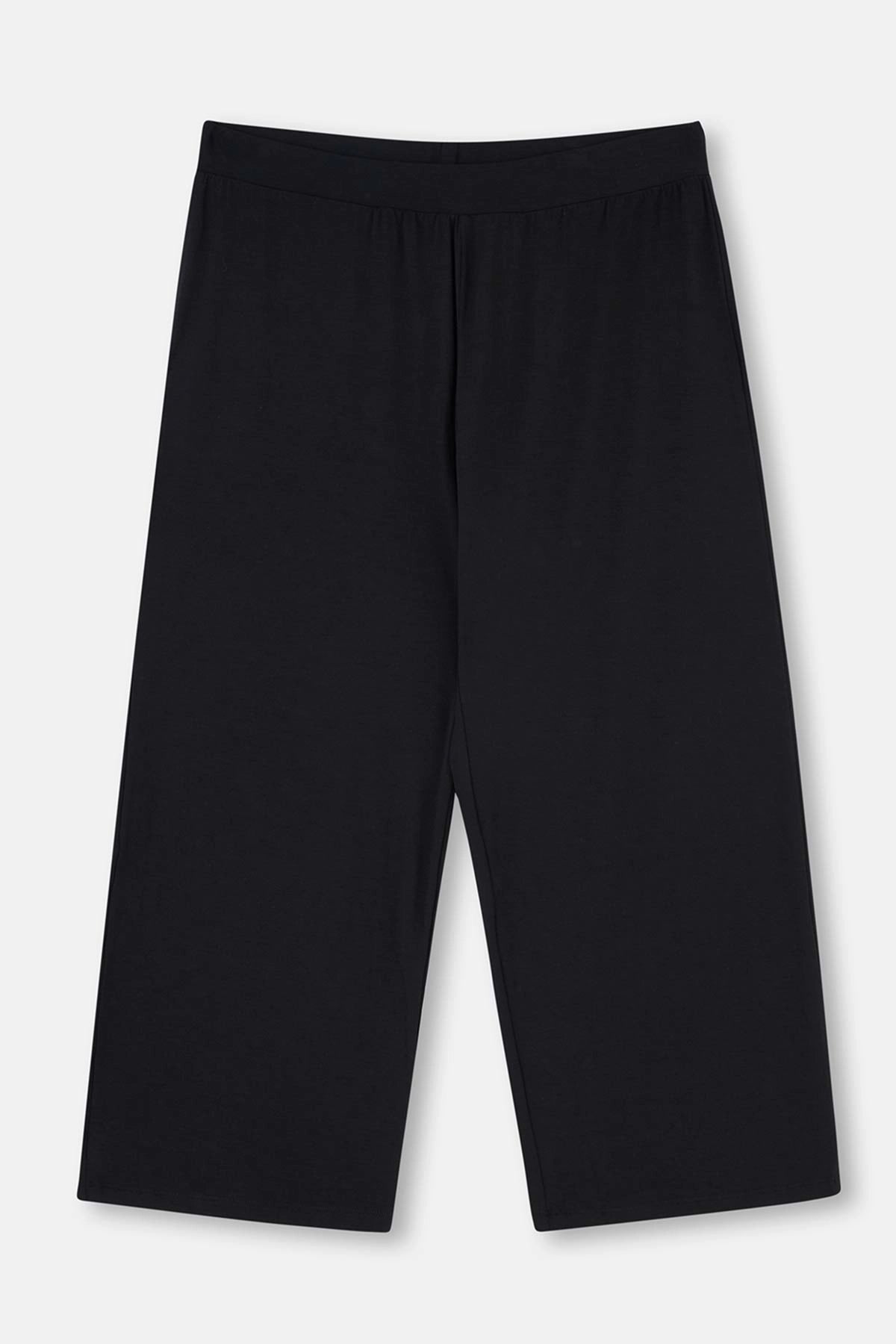 Siyah Yaka Detaylı Uzun Kollu Plus Size Örme Pijama Takımı