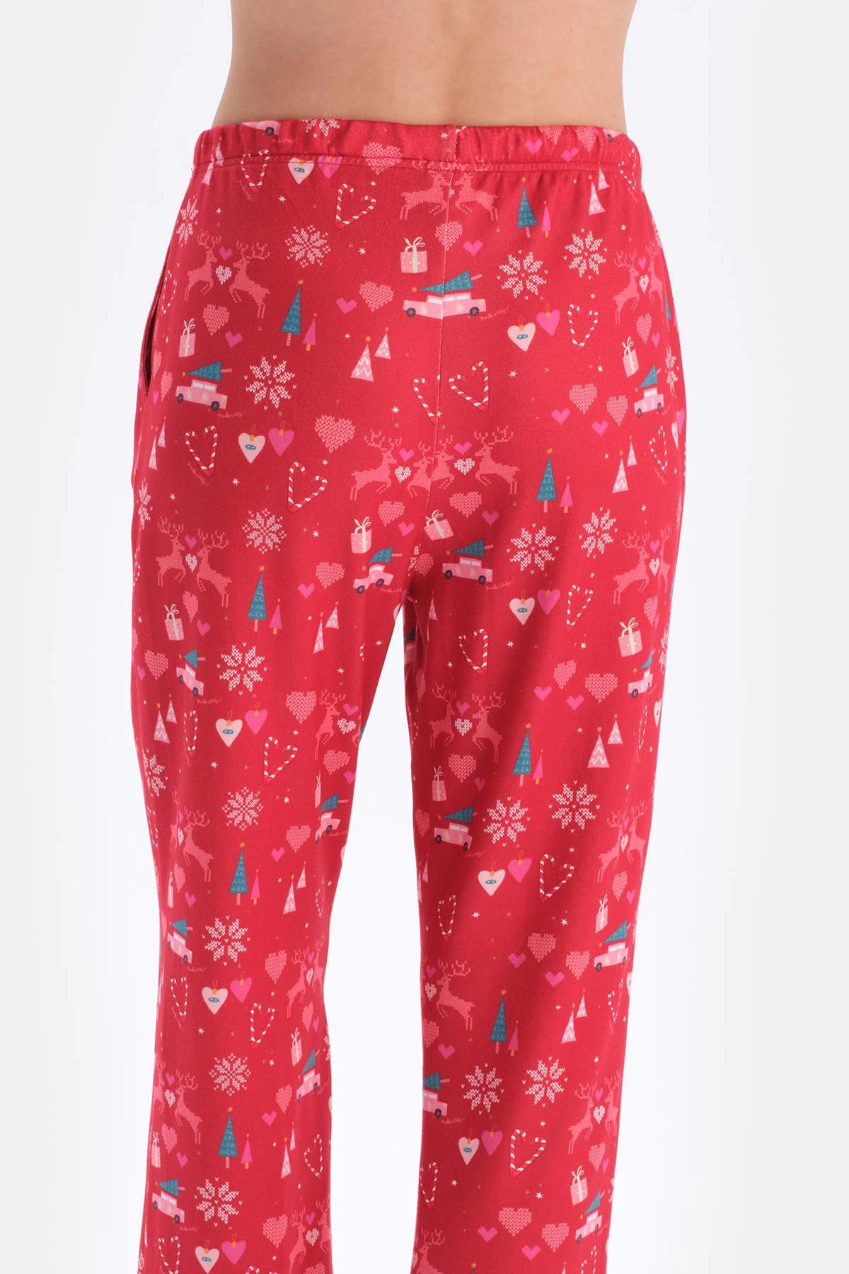 Kırmızı Baskı Detaylı Bisiklet Yaka Pijama Takımı