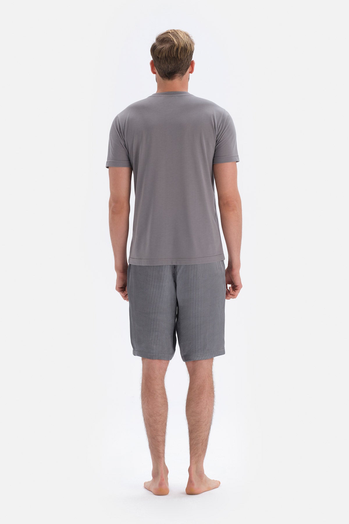 Gri T-Shirt Pantolon Şort Üçlü Set Damat Pijama Takımı