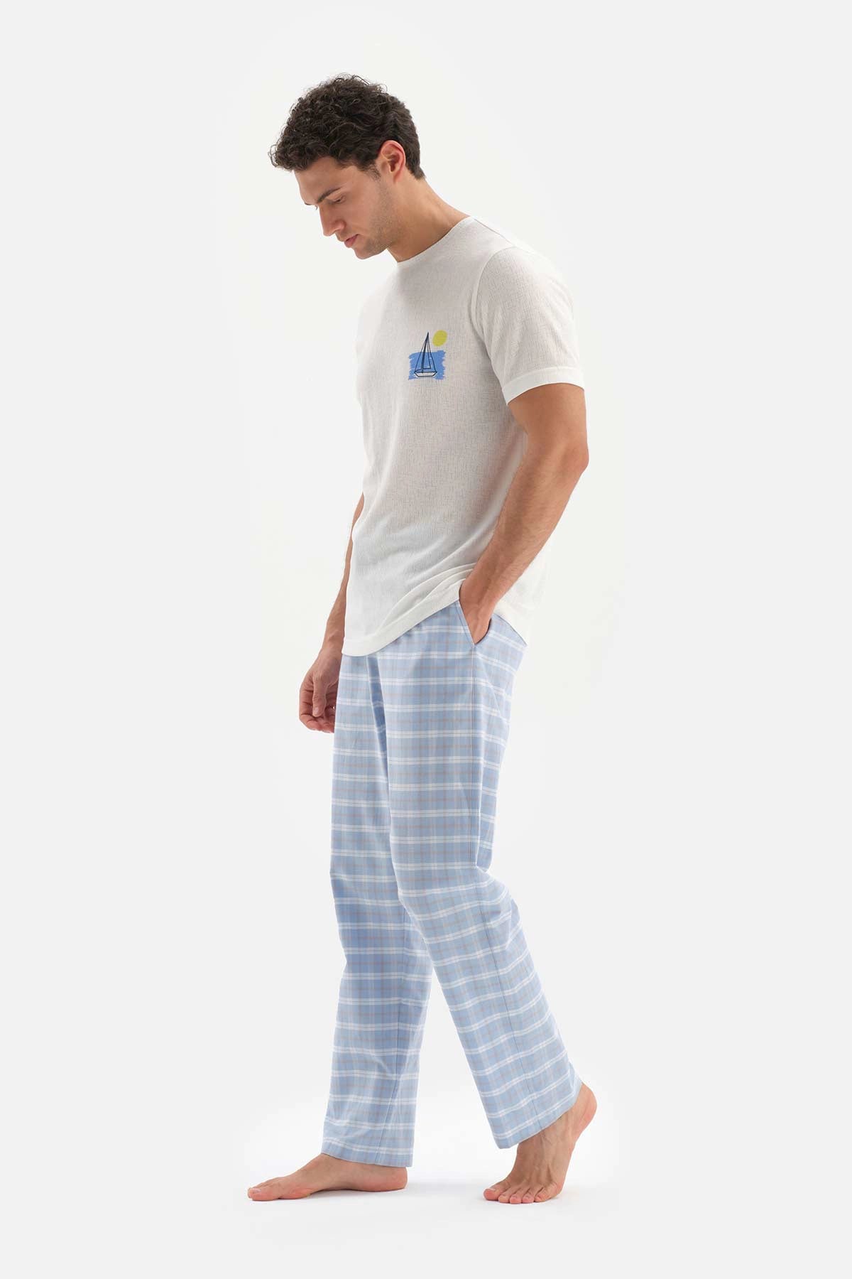 Ekru Bisiklet Yaka Kısa Kollu Altı Dokuma Pijama Takımı