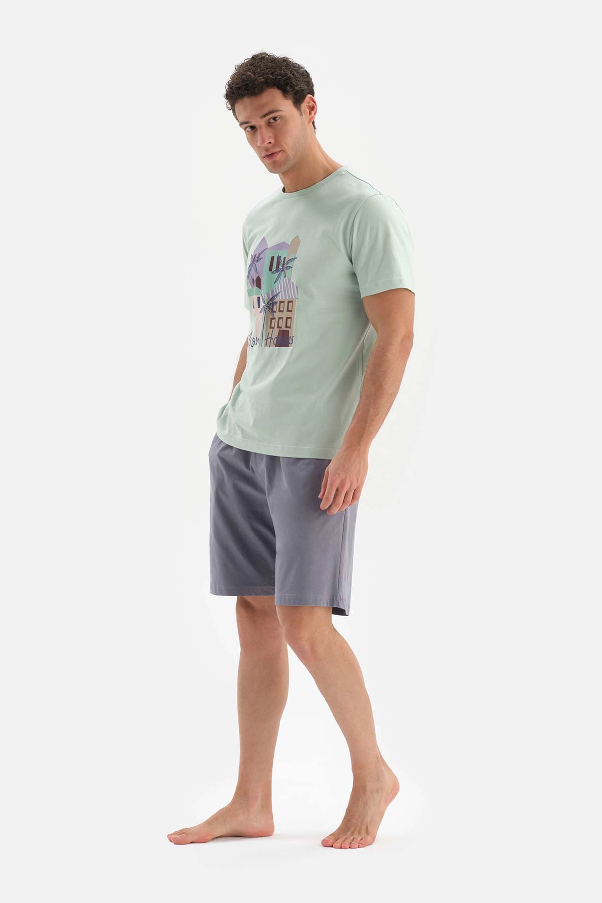 Gri Bisiklet Yaka Baskılı Şortşu Pijama Takımı