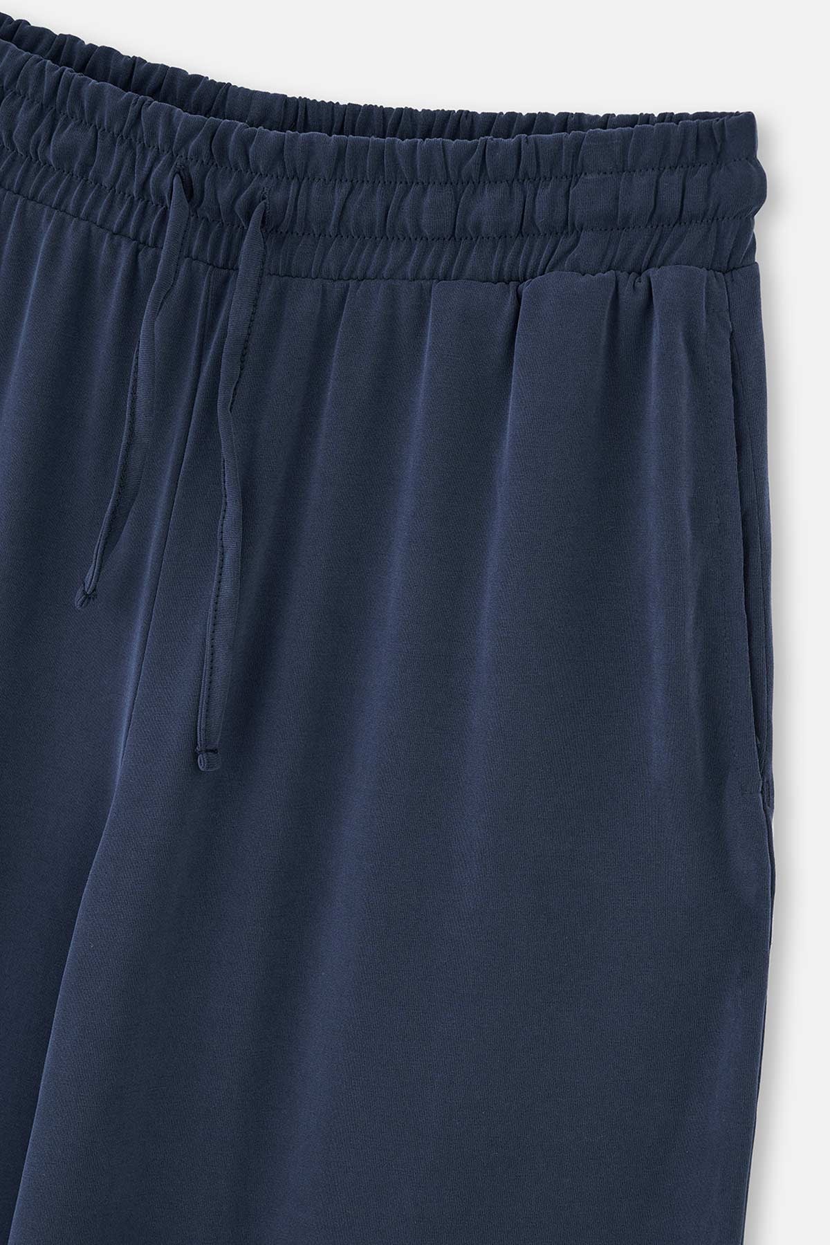 Lacivert Beli Lastikli Geniş Paça Cupro Pantolon