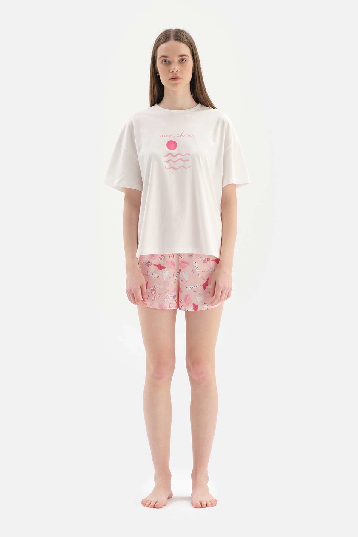 Kırık Beyaz Metraj Baskılı Pamuklu Şortlu Pijama Takımı