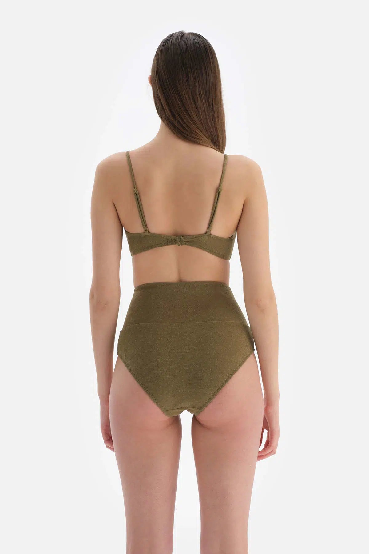 Yeşil Kaplı Bikini Üstü