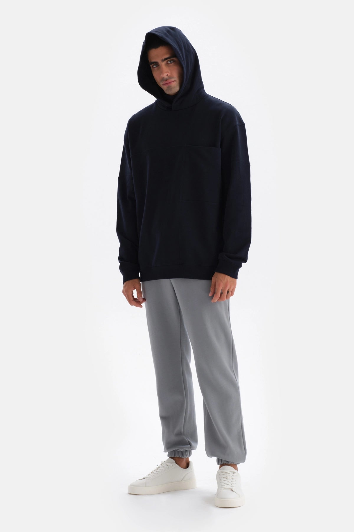 Lacivert Cep Detaylı Kapüşonlu Sweatshirt