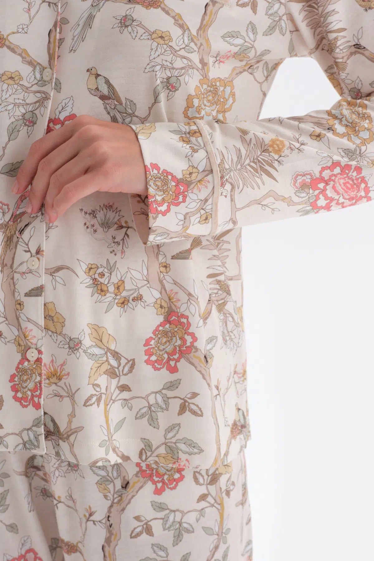 Ekru Metraj Baskılı Gömlek Pantolon Pijama Takımı