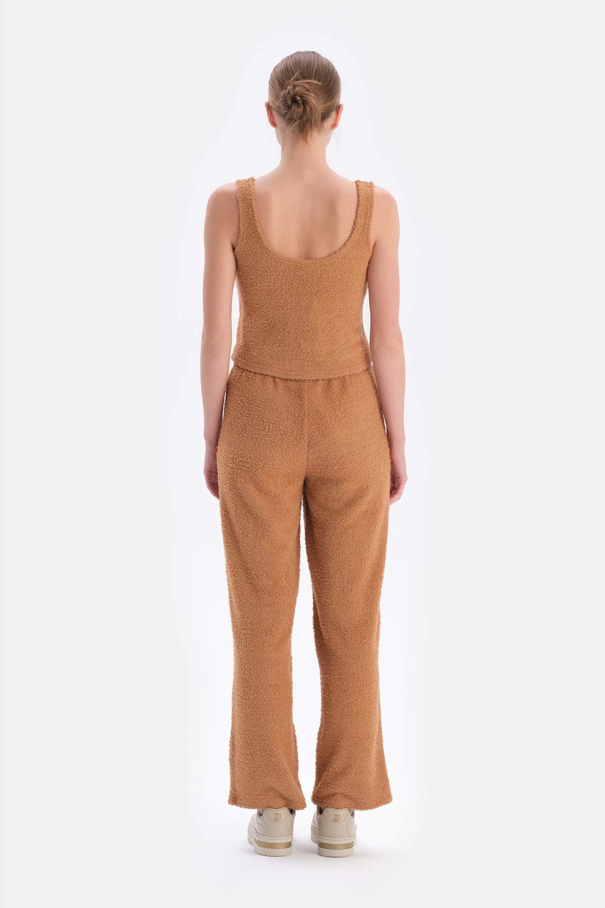 Camel Şönil Atlet