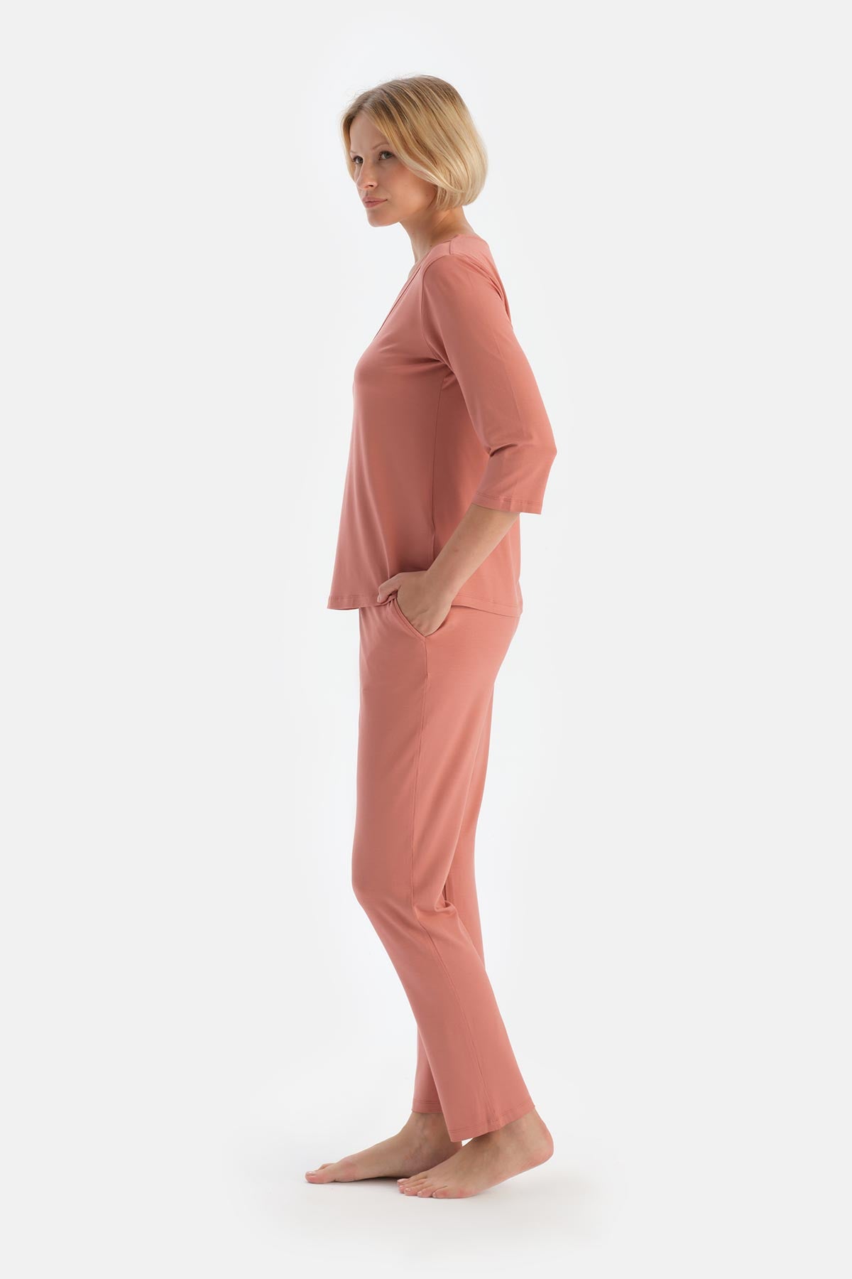 Gül Kurusu Uzun Kollu V Yaka Viskon Pijama Takımı
