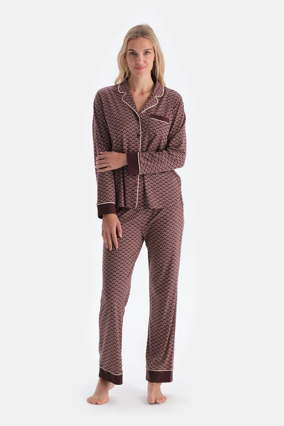 Bordo Geometrik Desenli Penye Modal Gömlek Yaka Pijama Takımı