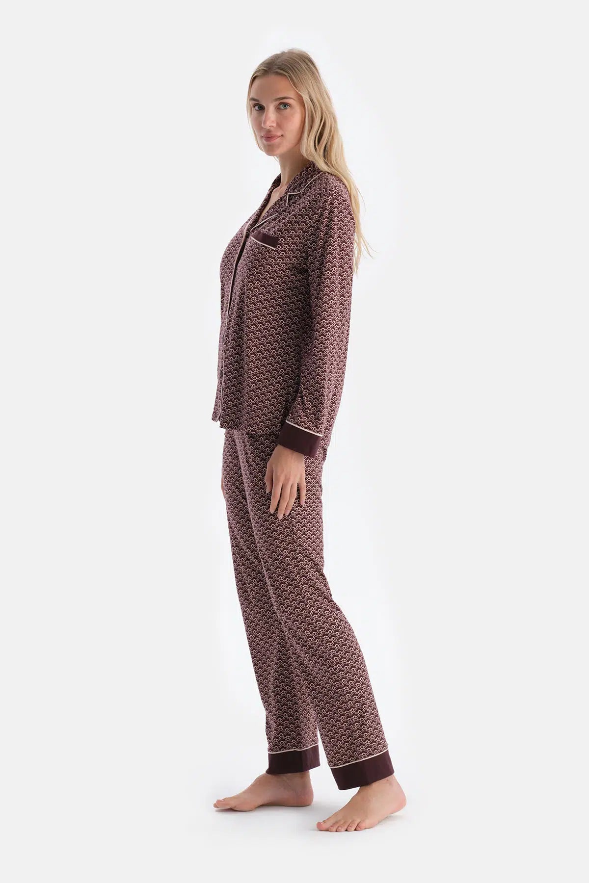 Bordo Geometrik Desenli Penye Modal Gömlek Yaka Pijama Takımı
