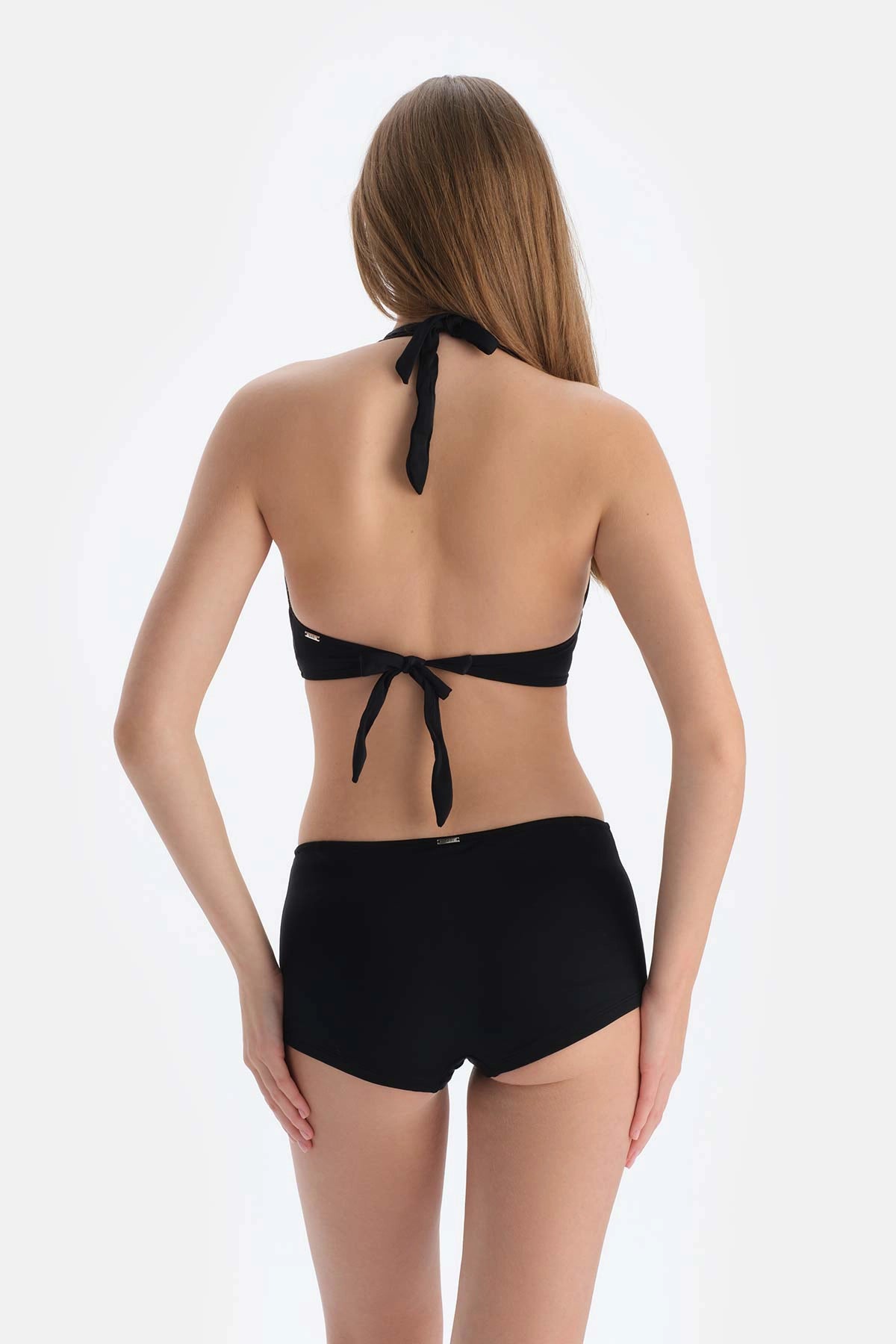 Siyah Üçgen Geniş Bikini Üst