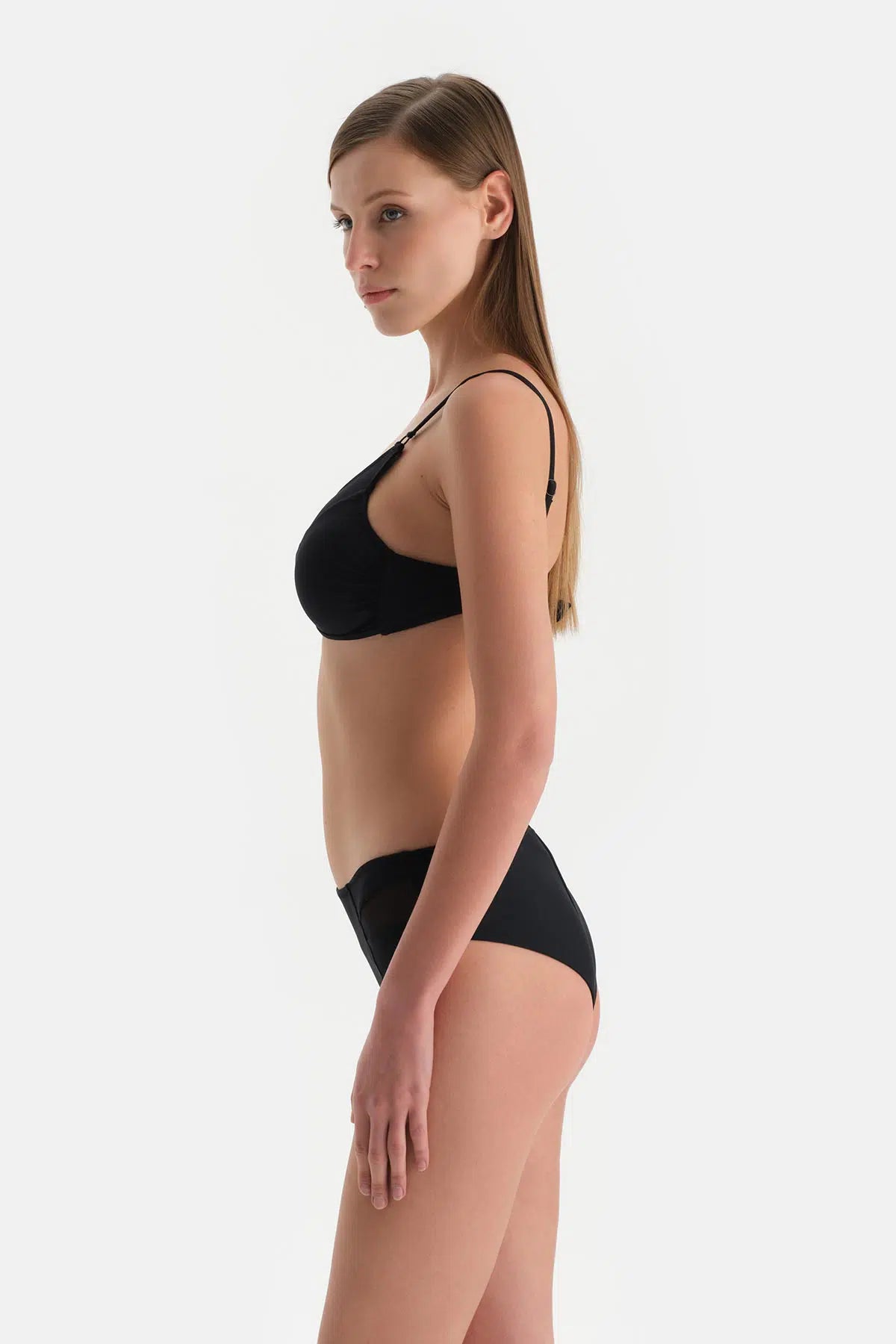 Siyah Tek Omuz Bikini Üstü