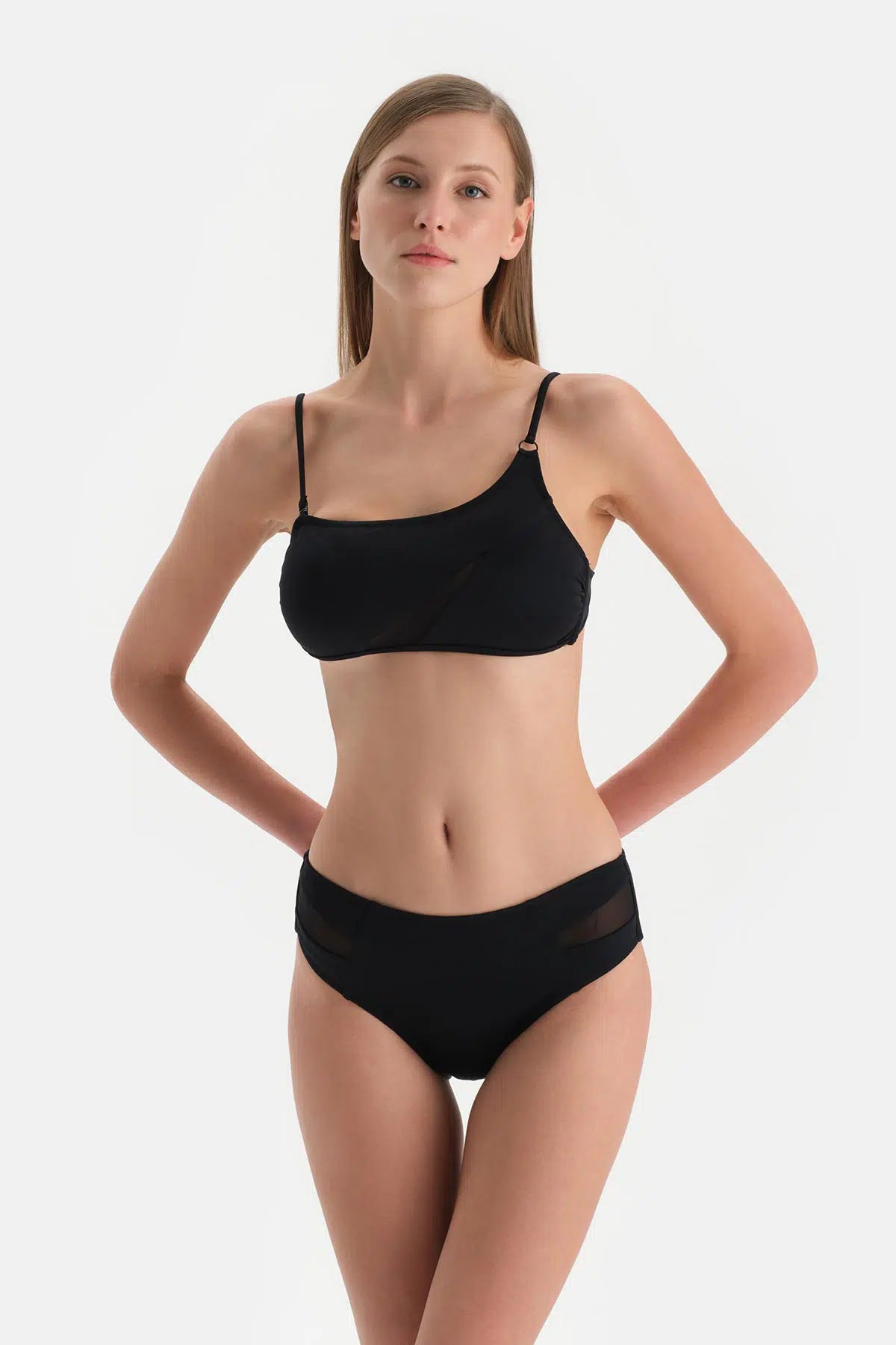 Siyah Tek Omuz Bikini Üstü