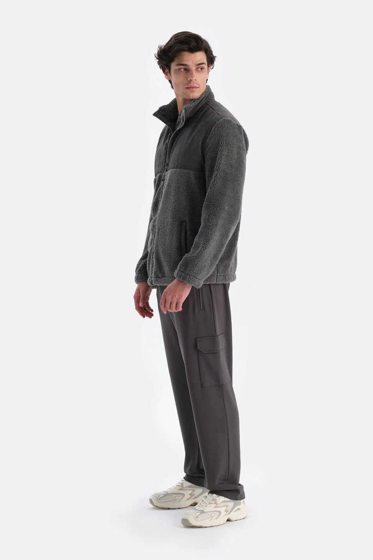 Gri Erkek Önden Fermuarlı Kadife Detaylı Polar Sweatshırt
