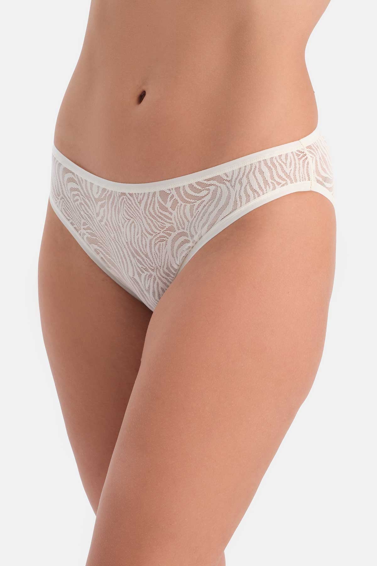 Ekru Dantelli Brazilian Külot