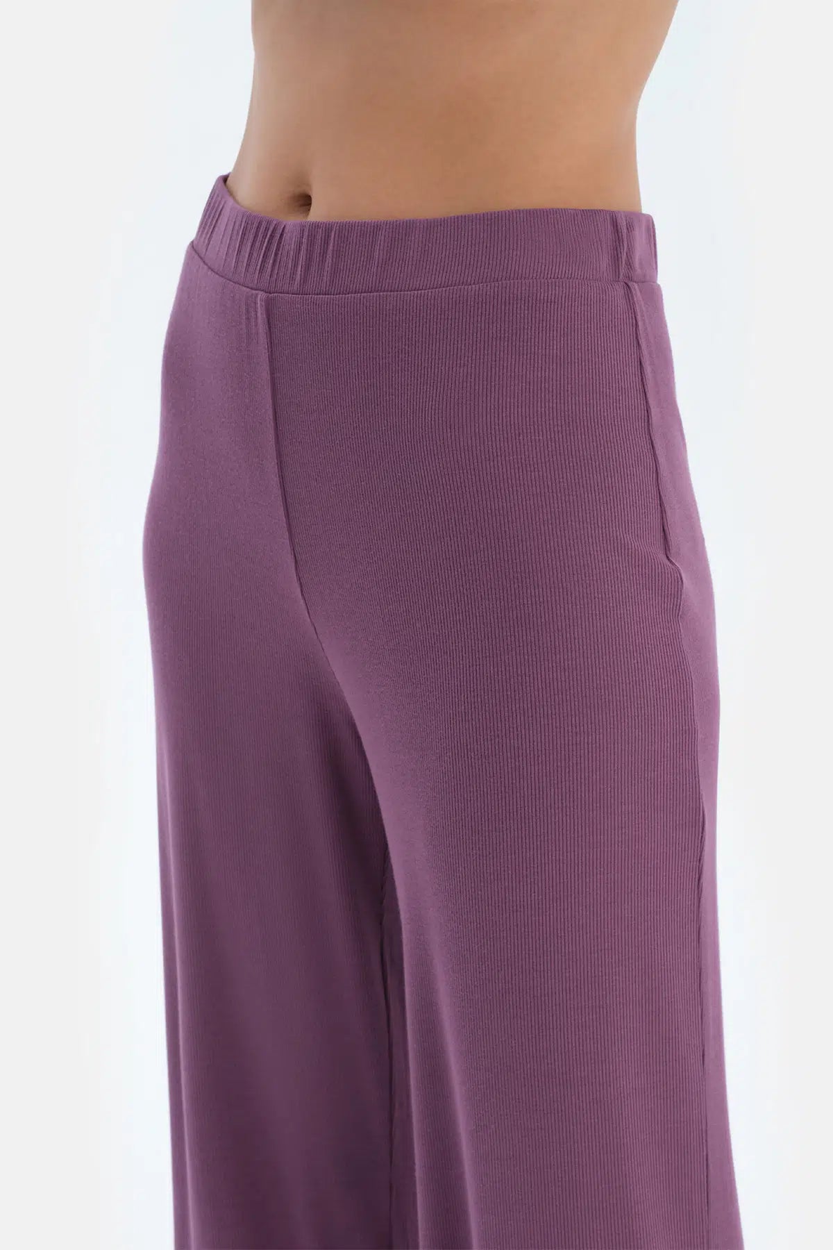 Mor V Yaka Viskon Kaşkorse Tişört Pantolon Pijama Takımı