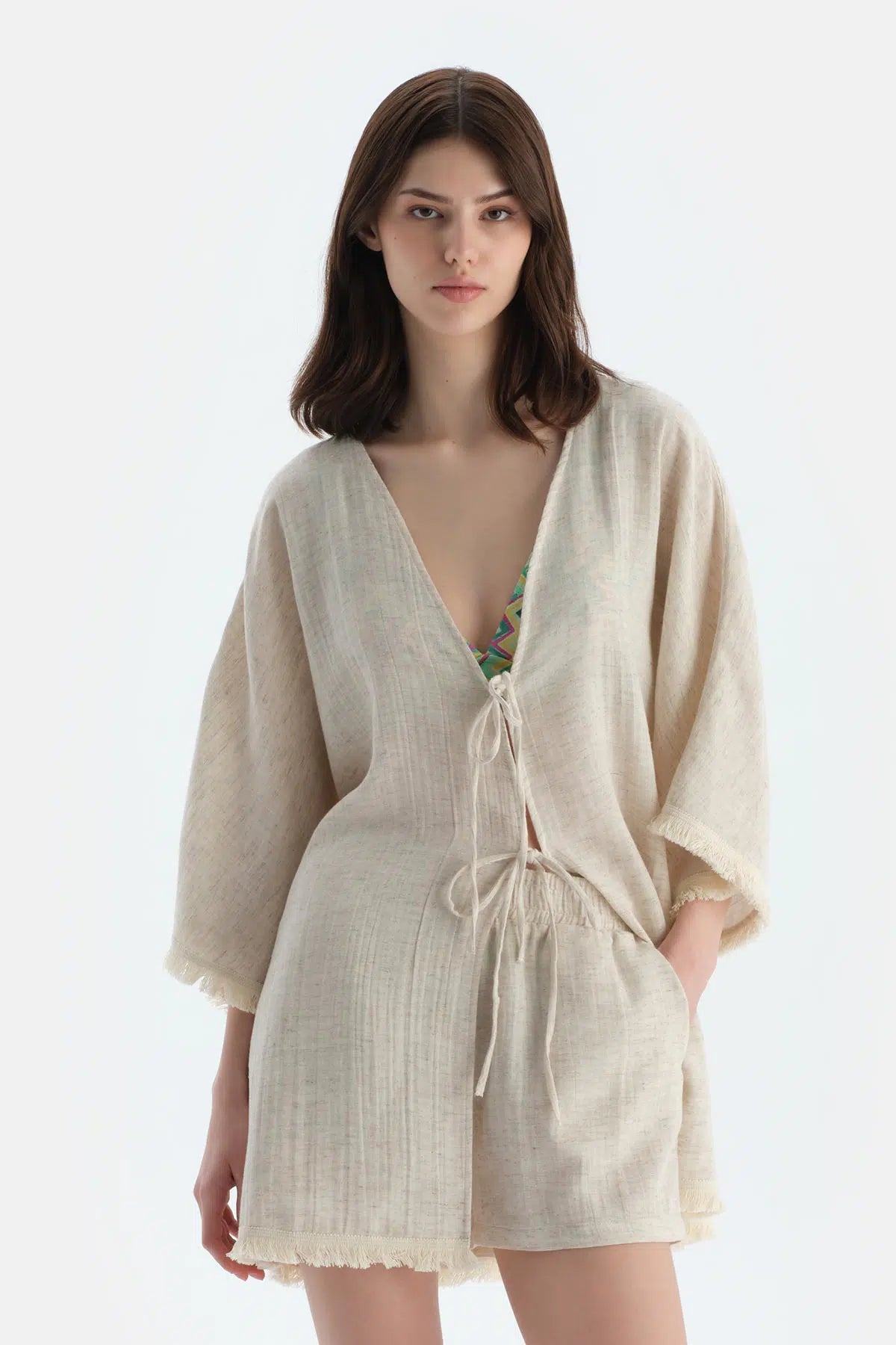Ekru İp Bağlama Detaylı Kimono