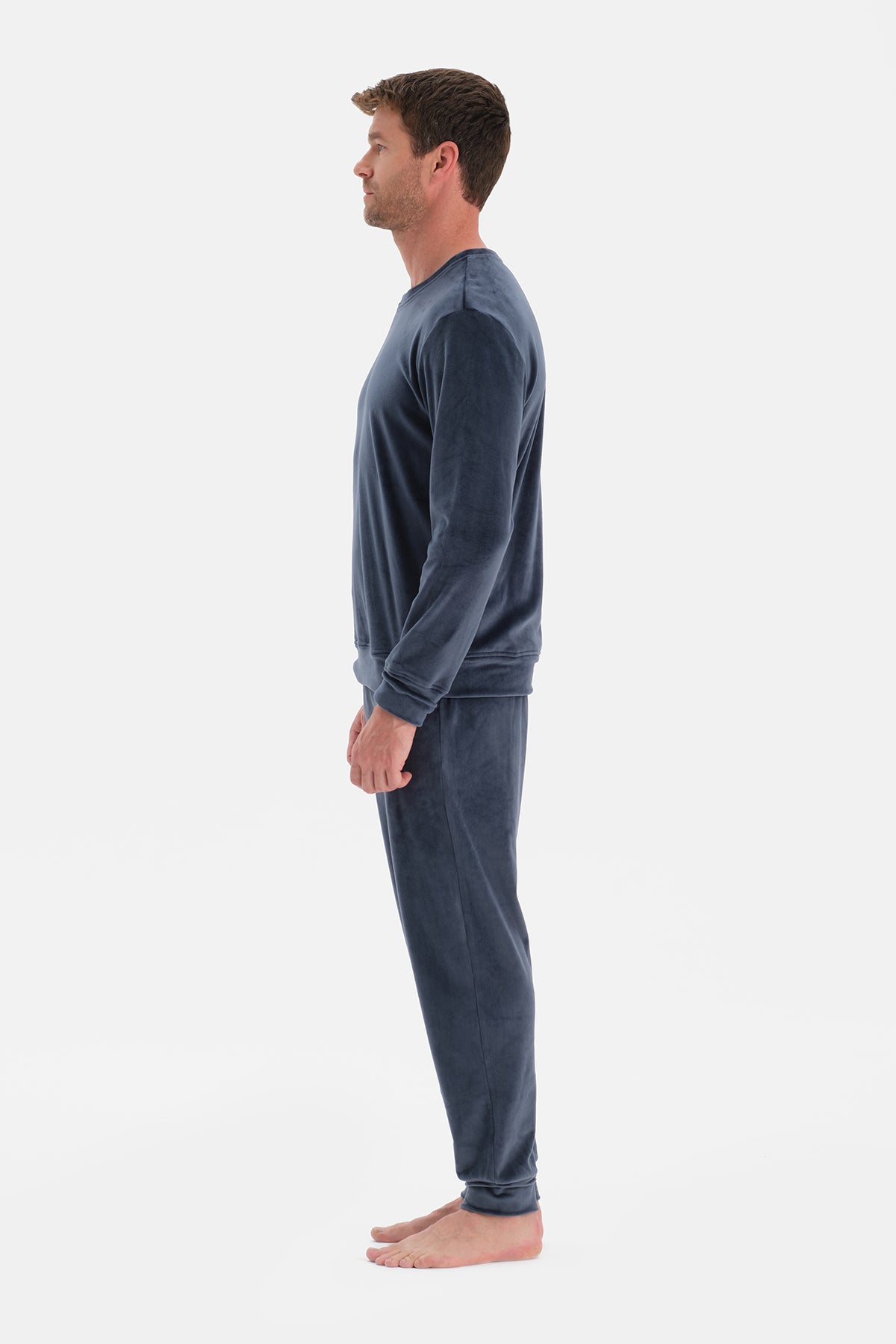 Lacivert Bisiklet Yaka Uzun Kollu Kadife Tişört Pantolon Pijama Takımı