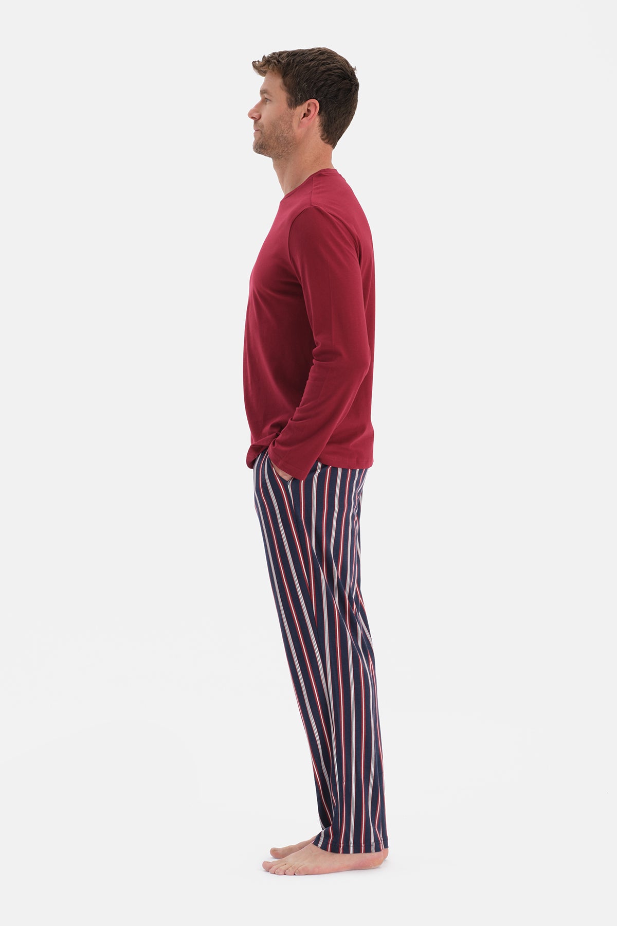 UZUN KOLLU TİŞÖRT PANTOLON TAKIM