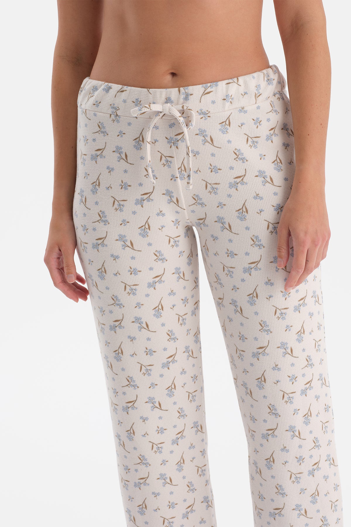 DESENLİ WAFFLE TİŞÖRT PANTOLON TAKIM