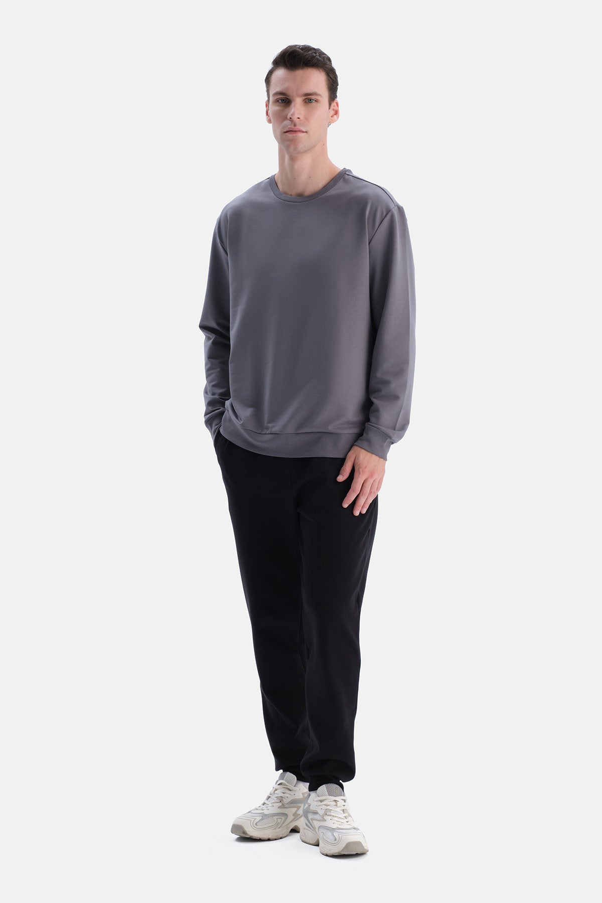 Antrasıt Bis Yaka Pamuklu Sweatshirt