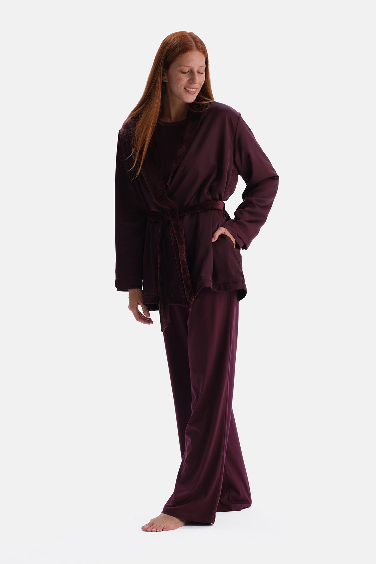 Bordo İçi Kadife Saten Sabahlık