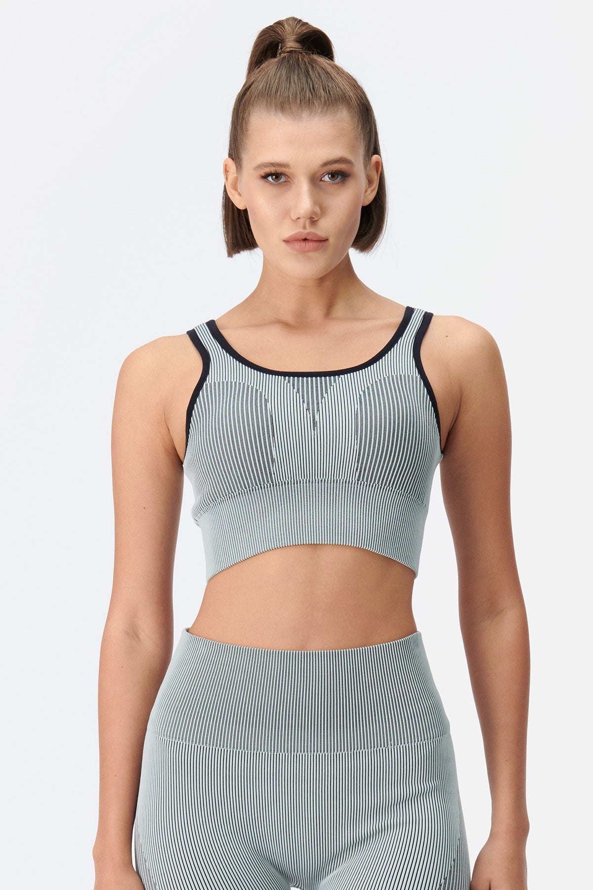 Beyaz Dagi Active Seamless Çizgili Bra Sporcu Sütyeni
