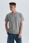 Gri Pamuk V Yaka T-Shirt
