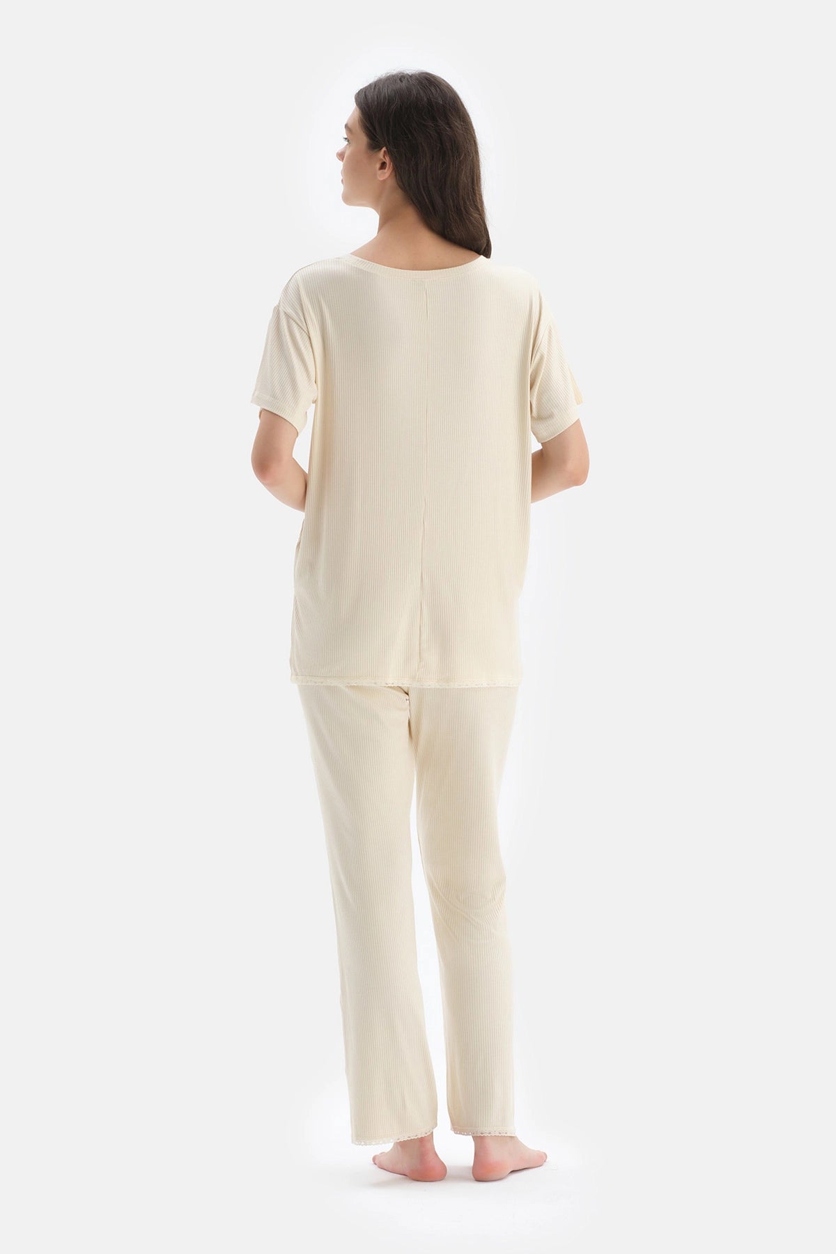 Ekru Kısa Kol Viskon T-Shirt Pijama Üstü