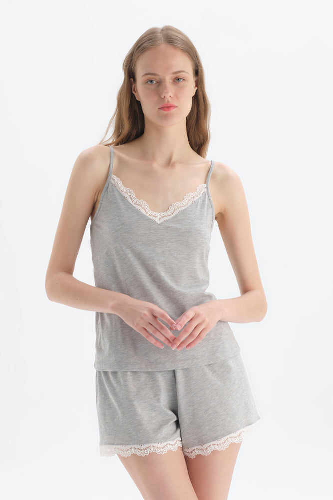 Gri Melanj Askılı Pamuk Şortlu Pijama Takımı