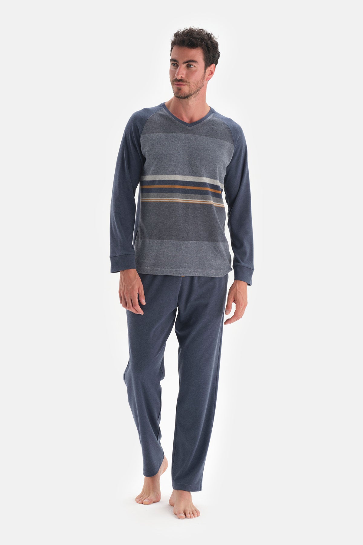 Indigo Uzun Reglan Kol V Yaka Pijama Takımı