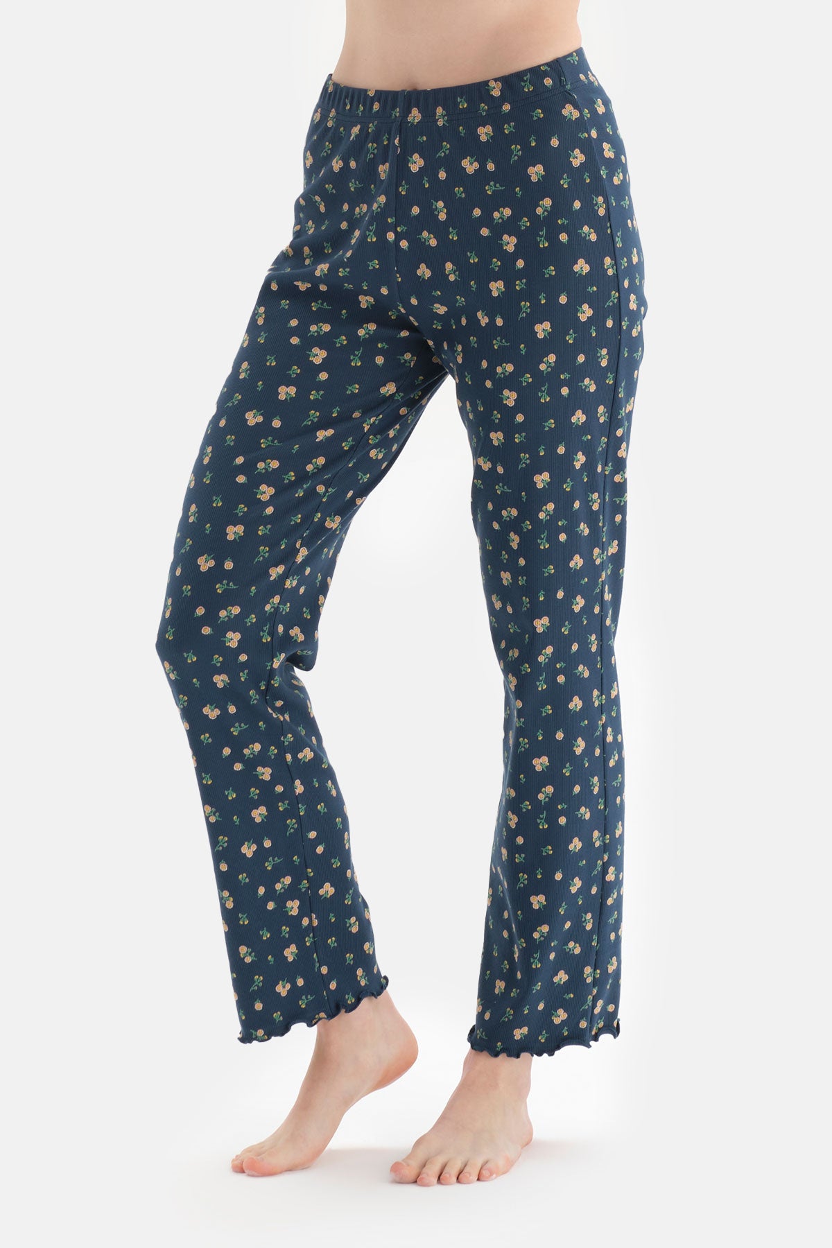 Lacivert Desenli Uzun Kol Pamuklu Pijama Takımı