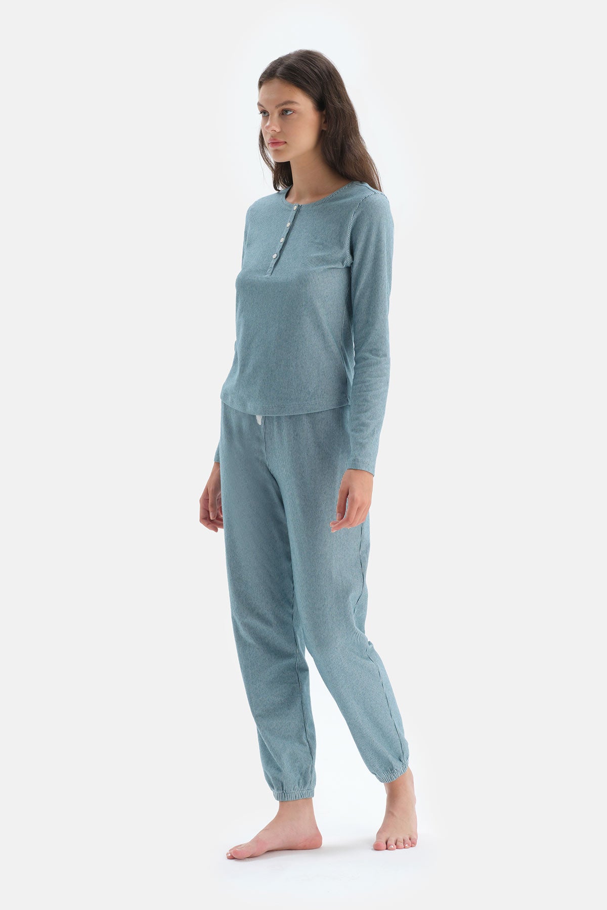 Mavi Uzun Kol Düğmeli Pijama Takımı