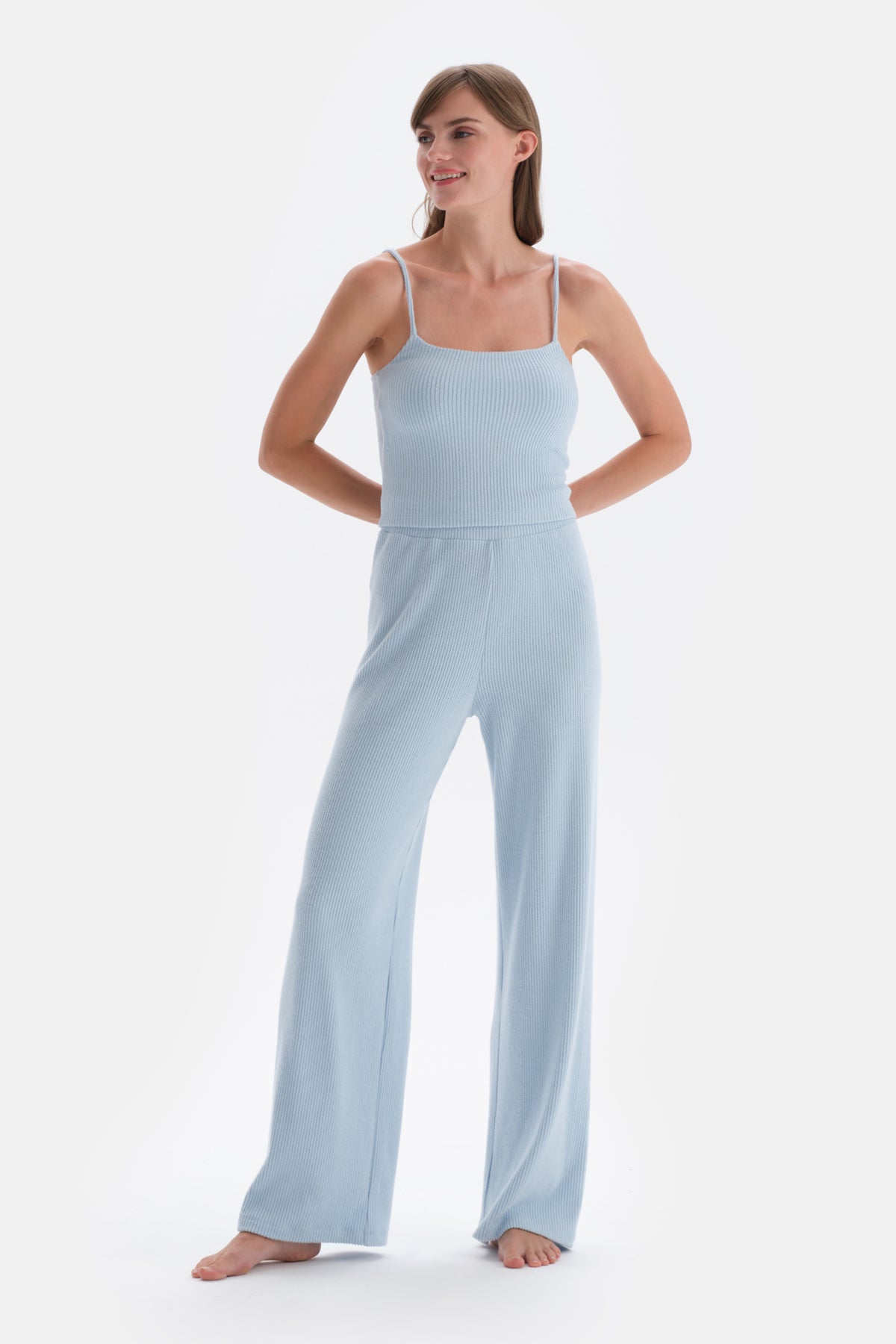 Mavi Ince Askılı Kaşkorse Atlet Pijama Üstü