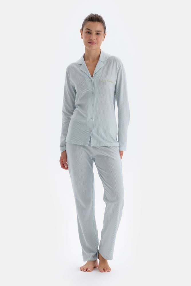 Açık Mavi Gömlek Yaka Nakış Detaylı Pijama Takımı
