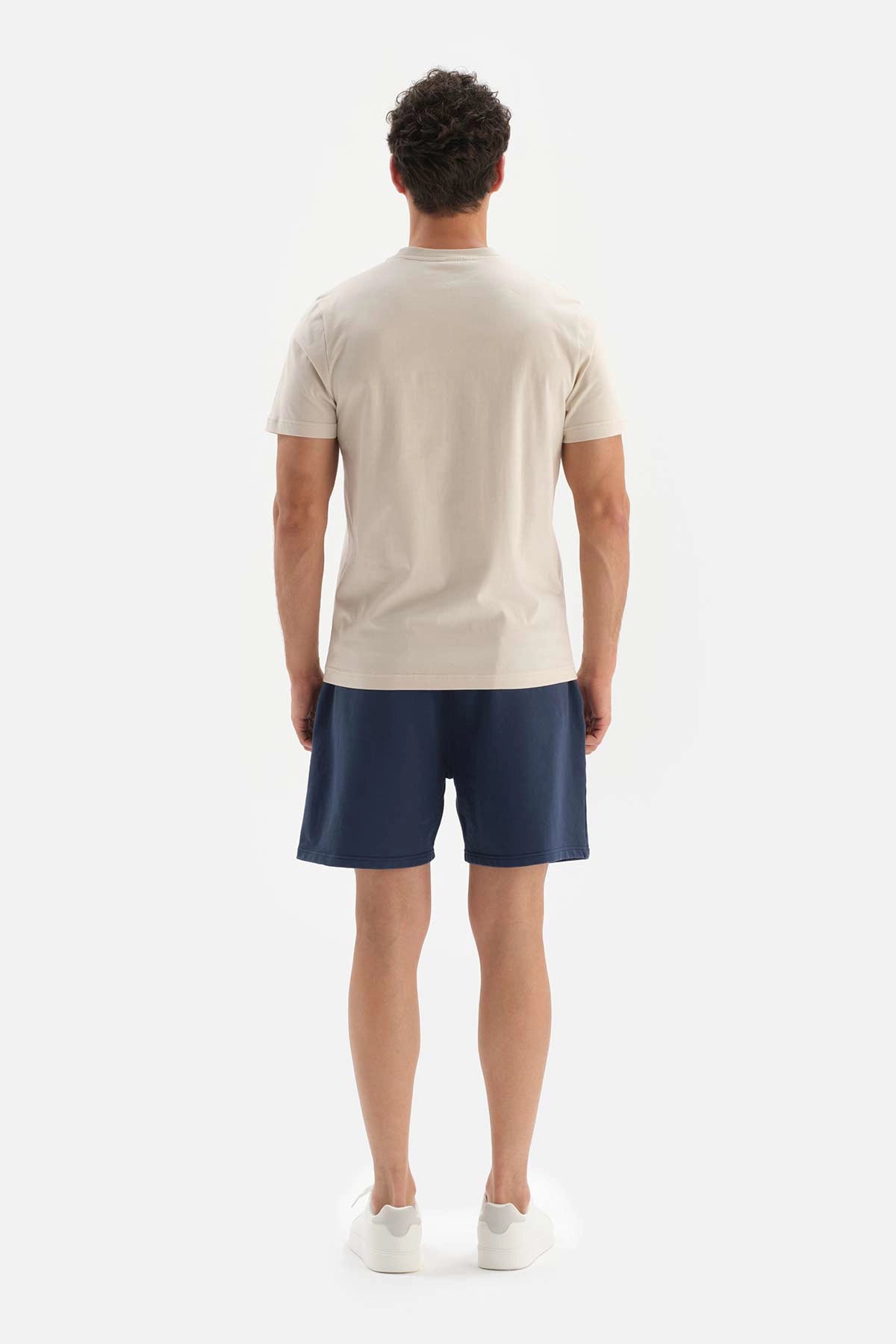 Bej Bisiklet Yaka Supima Pamuklu Kısa Kol T-Shirt