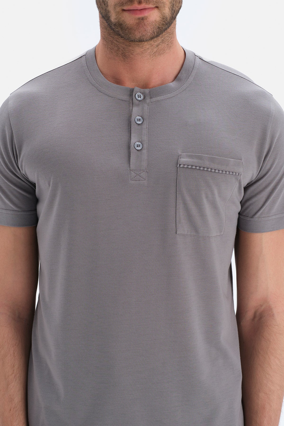 Gri T-Shirt Pantolon Şort Üçlü Set Damat Pijama Takımı