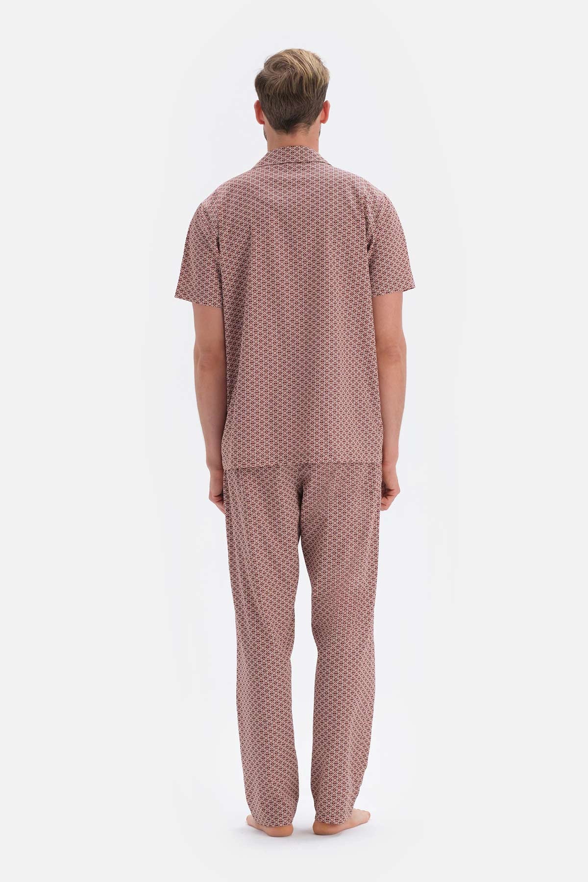 Karışık Karışık Metraj Desenli Gömlek Yaka Dokuma Pijama Takımı
