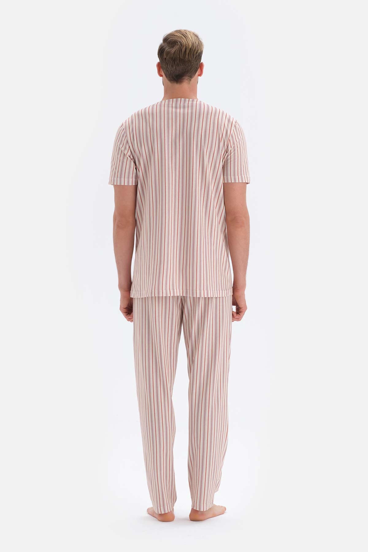Ekru Çizgili Kısa Kol V Yaka Pamuklu Pijama Takımı