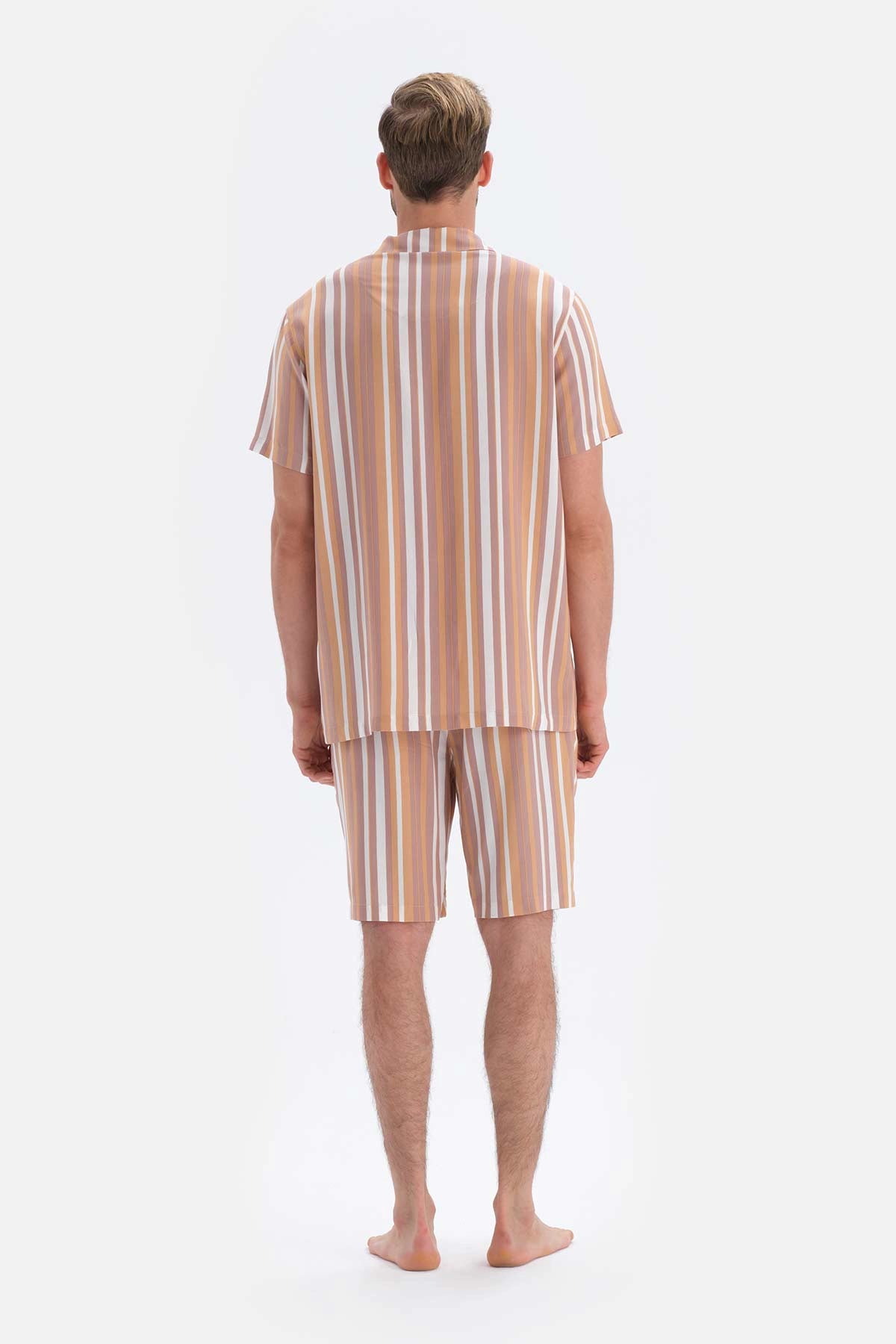 Kahverengi Çizgili Gömlek Yaka Şort Dokuma Pijama Takımı