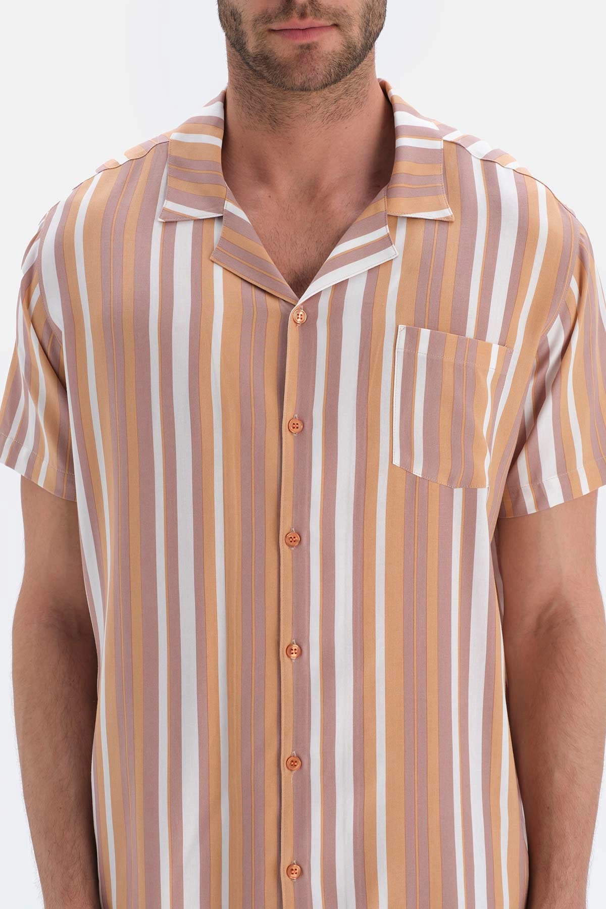 Kahverengi Çizgili Gömlek Yaka Şort Dokuma Pijama Takımı