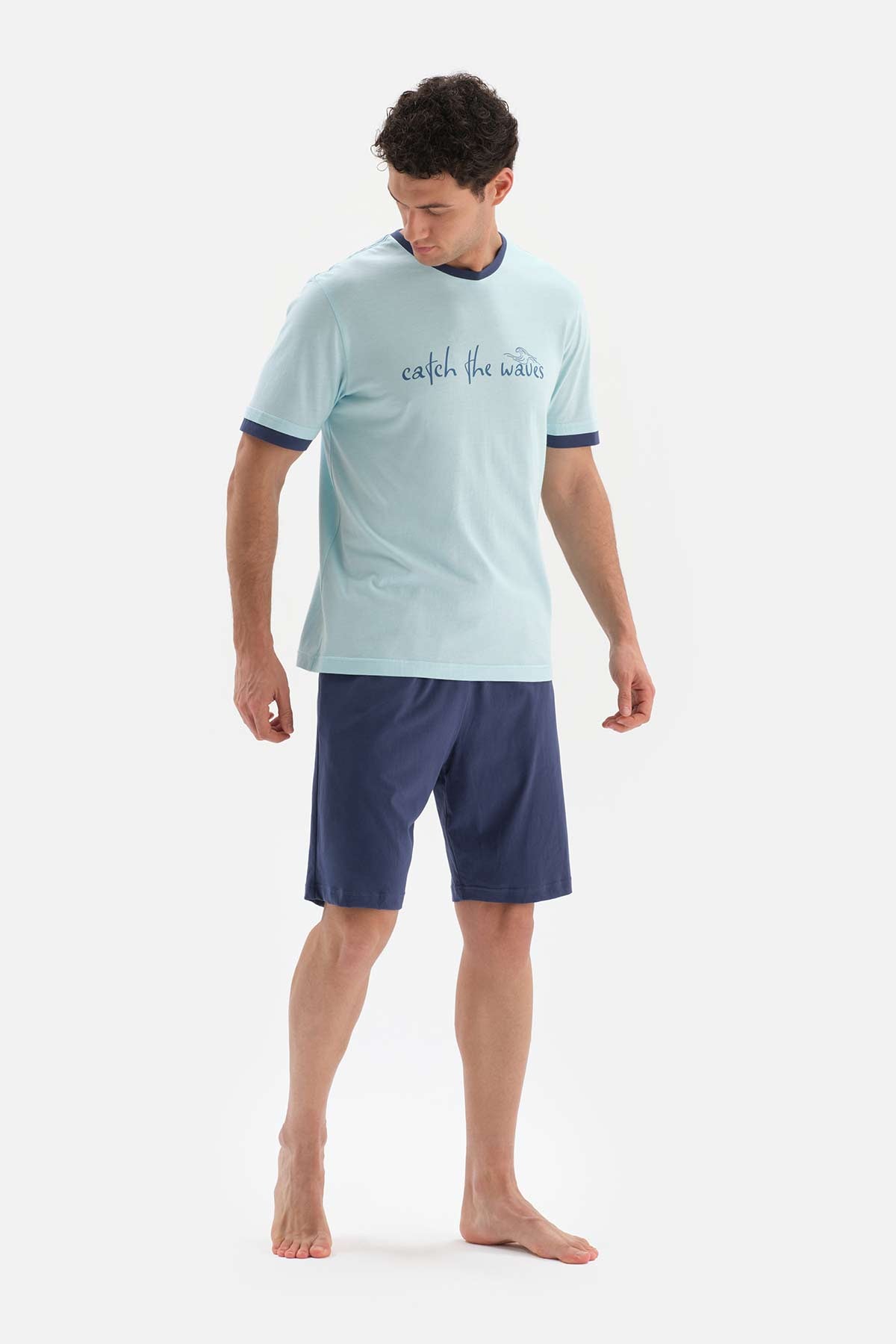Açıkmavi Bis Yaka Slogan Baskılı Örme Pijama Takımı