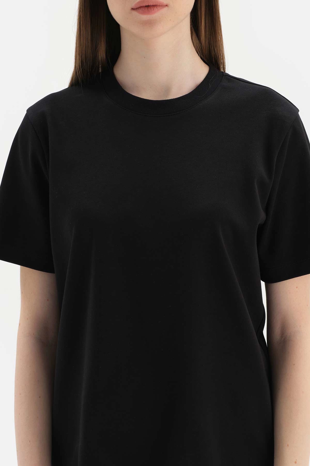 Siyah Bisiklet Yaka Kısa Kol Interlok Pamuklu T-Shirt