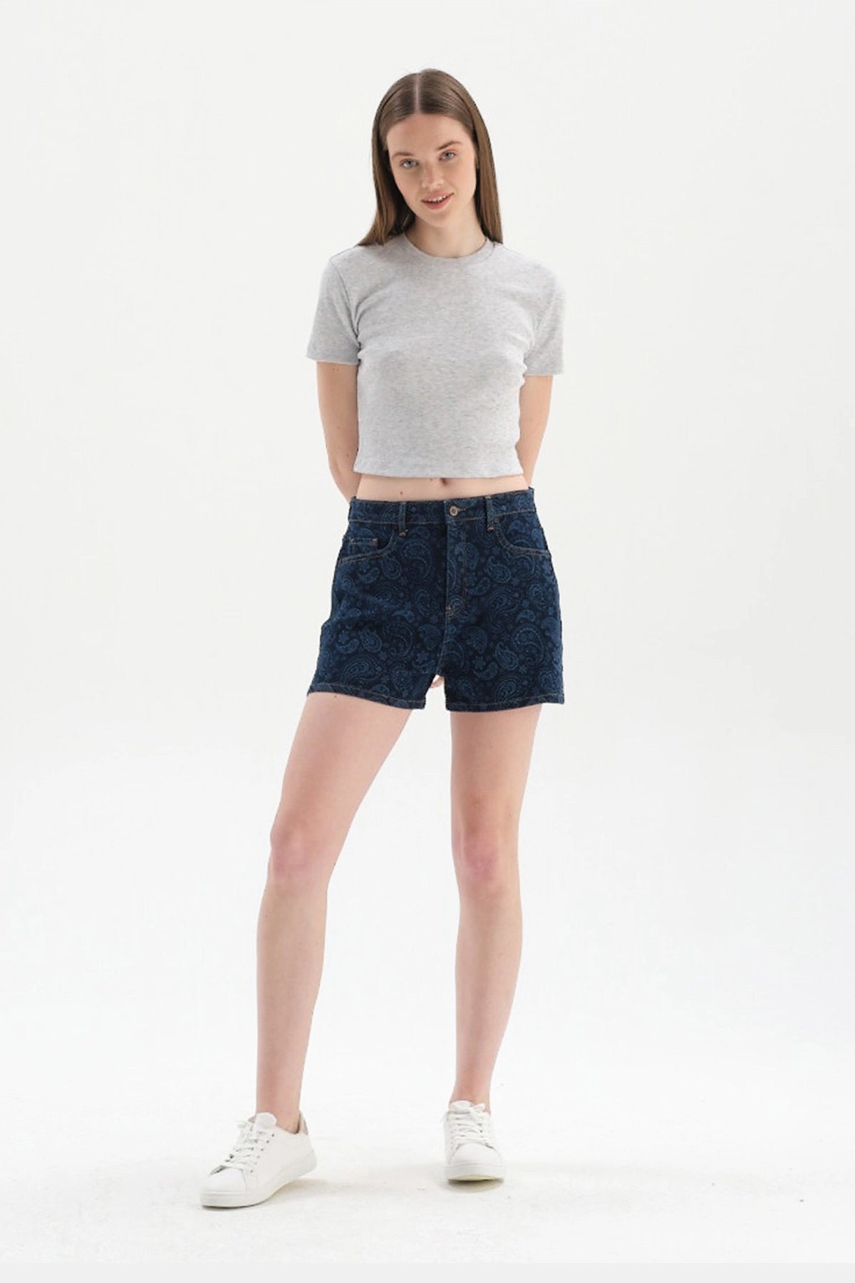 Gri Melanj Bisiklet Yaka Kısa Kol Crop T-Shirt