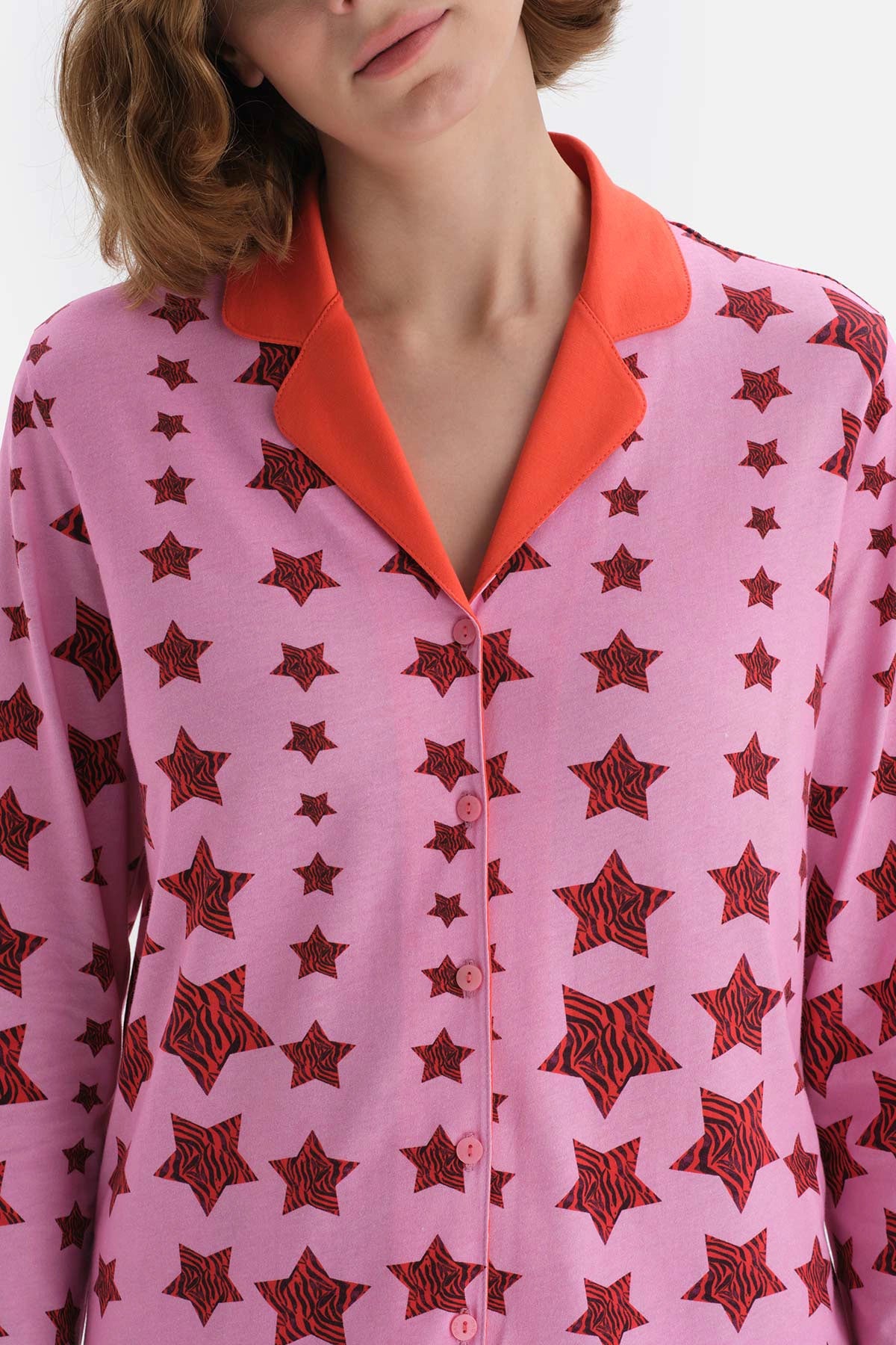 Nar Çiçeği Desenli Gömlek Yaka Pamuklu Pijama Takımı